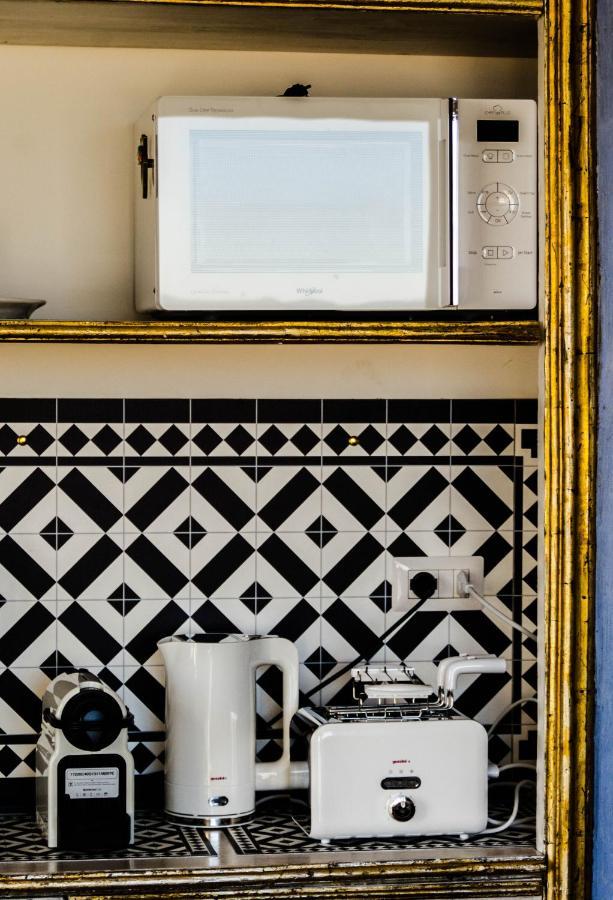 Eleventh Floor Suites Κάλιαρι Εξωτερικό φωτογραφία