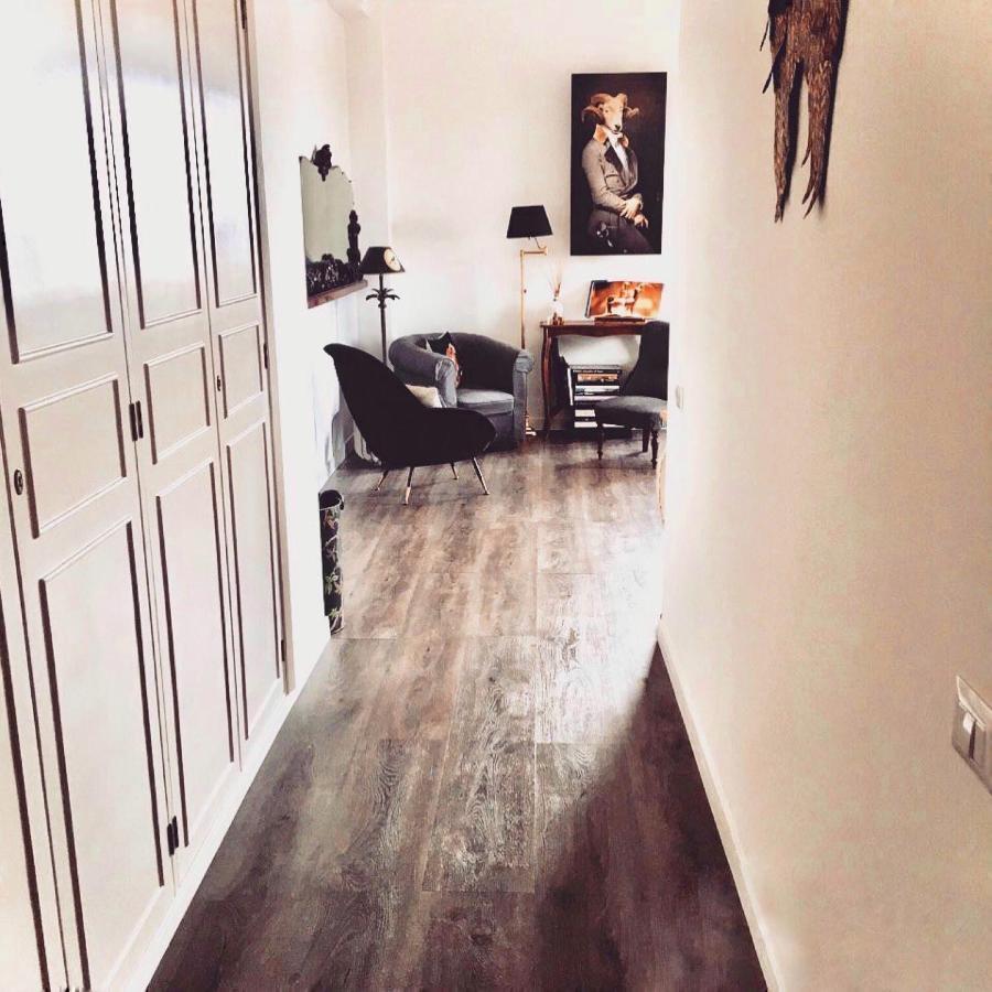 Eleventh Floor Suites Κάλιαρι Εξωτερικό φωτογραφία