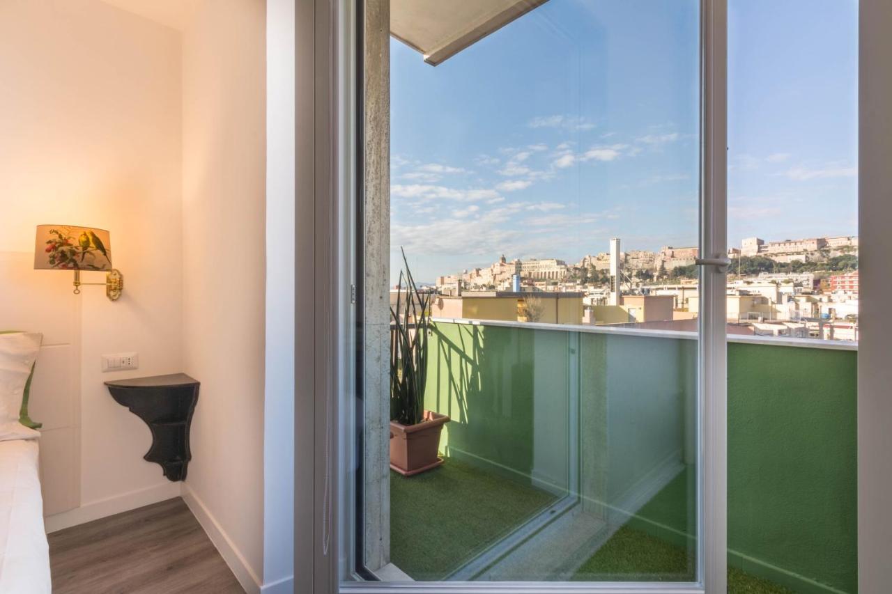 Eleventh Floor Suites Κάλιαρι Εξωτερικό φωτογραφία